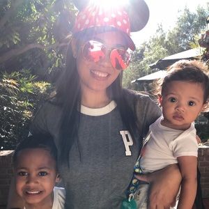 Meet your Posher, Dezzirae